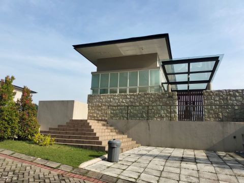 Dijual / Disewa Rumah Villa Taman Dayu