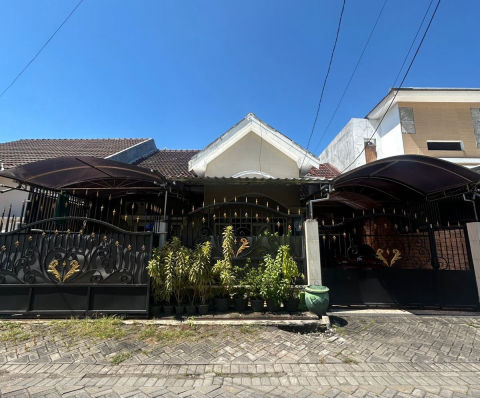 Dijual Rumah Semampir Tengah