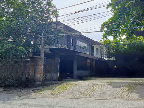 Dijual Tanah dan Bangunan Jalan Wiguna