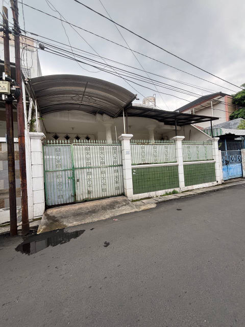 Dijual Rumah Usaha Lebak Jaya