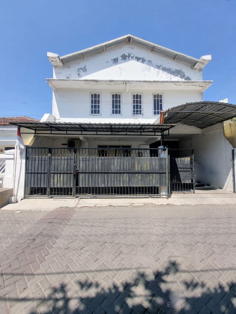 Dijual Gudang Jalan Lebak Arum