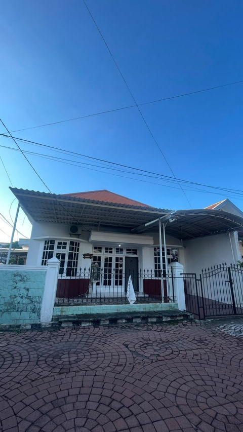 Dijual Rumah Nirwana Eksekutif