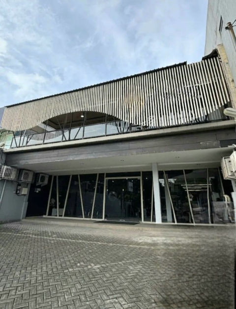 Disewa Ruko Komersial Jalan Raya Wiyung