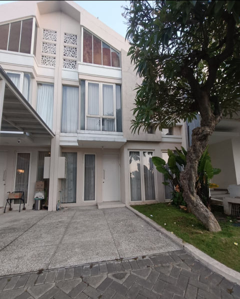 Dijual Rumah Pakuwon City Cluster Zimbali Costa