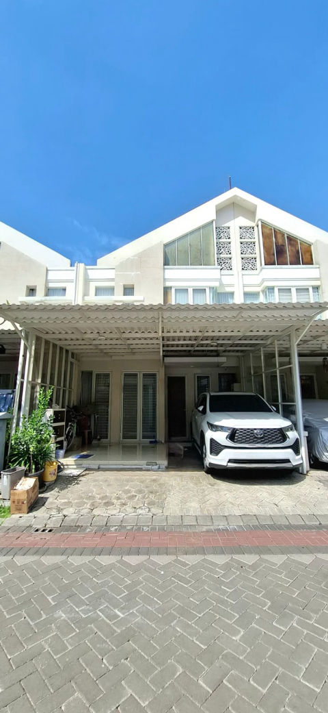 Dijual Rumah Pakuwon City