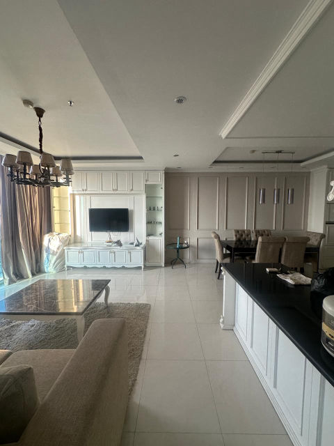 Dijual Apartemen Ciputra World Tower The Via