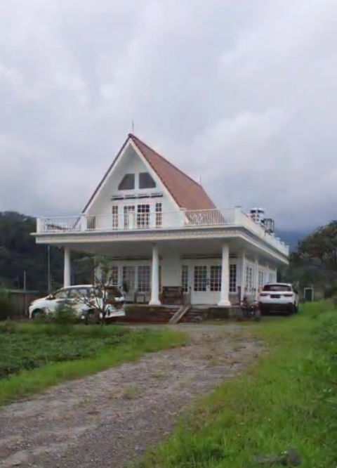 Dijual Rumah Villa Eksklusif Trawas