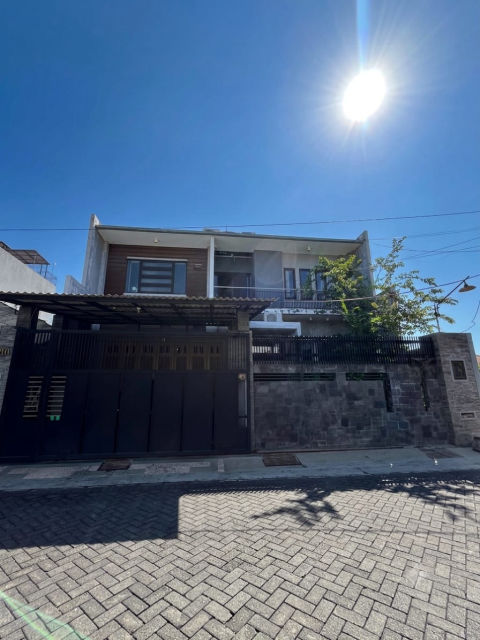 Dijual Rumah Lebak Timur Indah