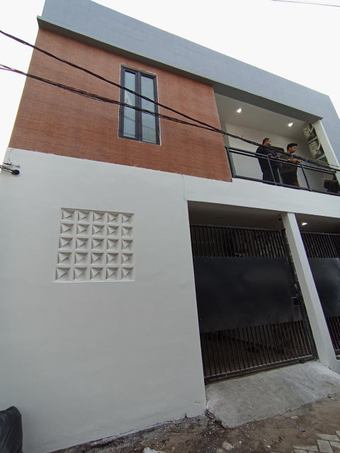 Dijual Rumah Kebraon Karangpilang