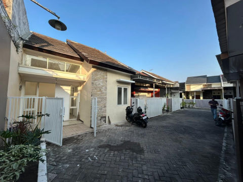 Dijual Rumah Jalan Kendalsari