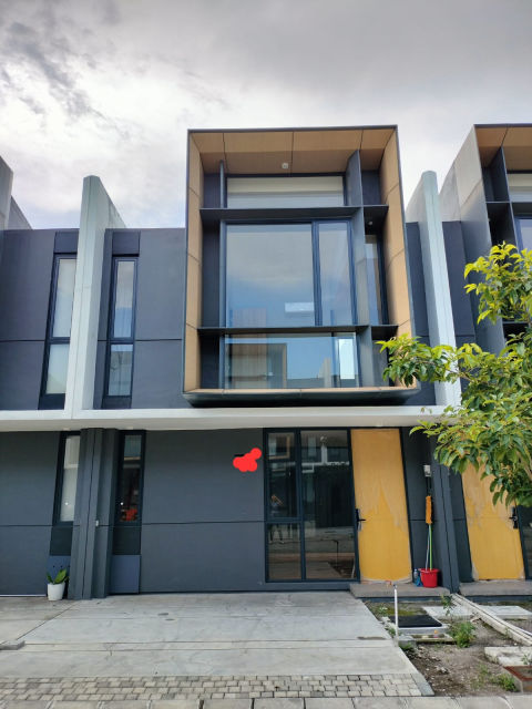 Dijual Rumah Amega Westparc Baru Gress