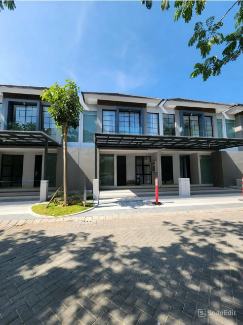 Dijual Rumah Pakuwon City Cluster Aruba Villa Baru Gress