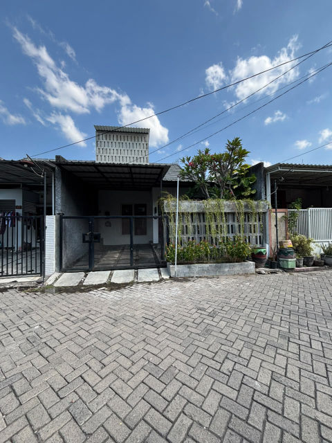 Dijual Rumah Benowo Pakal Residence