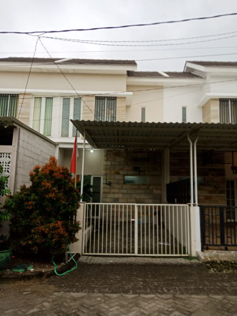 Dijual / Disewa Rumah De Naila Village Gresik