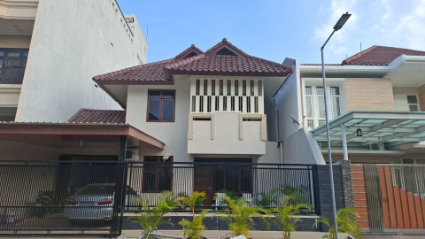 Dijual Rumah Raya Sutorejo Prima
