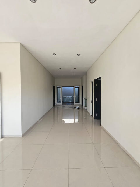 Dijual Rumah Citraland Utama Cluster International Village Minimalis