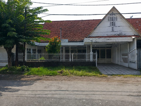 Disewa Rumah Jalan Raya Darmo