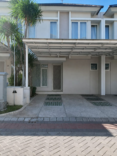 Dijual Rumah Pakuwon City Cluster Suvadiva Minimalis Baru Gress