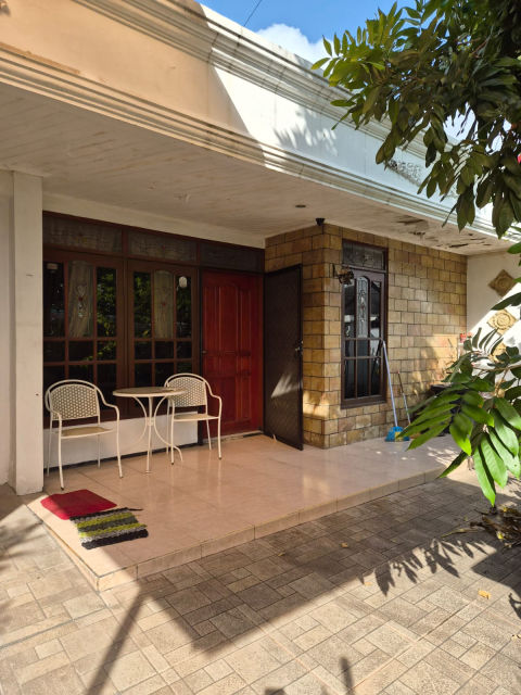 Dijual Rumah Darmo Permai Timur