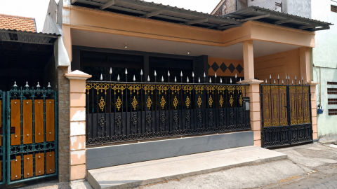 Dijual / Disewa Rumah Jalan Pucang