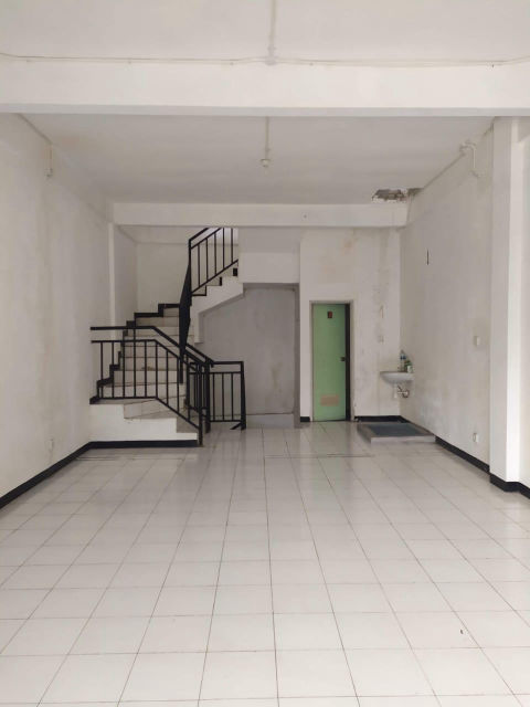 Disewa Ruko Komersial Jalan Undaan Wetan