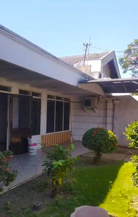 Dijual Rumah Jalan Klampis