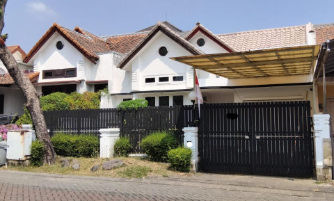Dijual Rumah Citraland Utama Cluster Taman Gapura