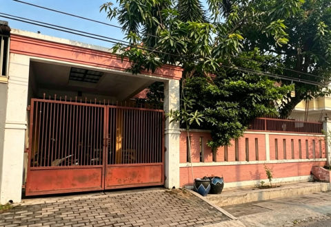 Dijual Rumah Jalan Ngagel