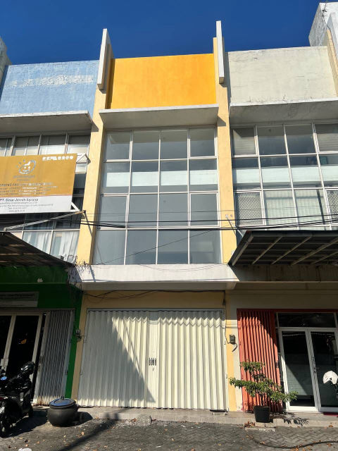 Dijual Ruko Komersial Manyar Jaya Praja
