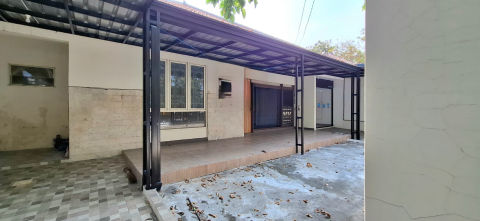 Disewa Rumah Jalan Manyar