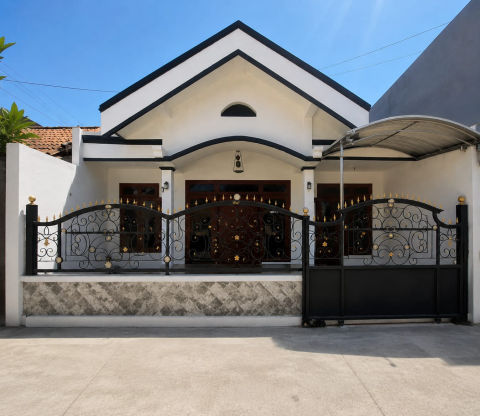 Dijual Rumah Jalan Ngagel
