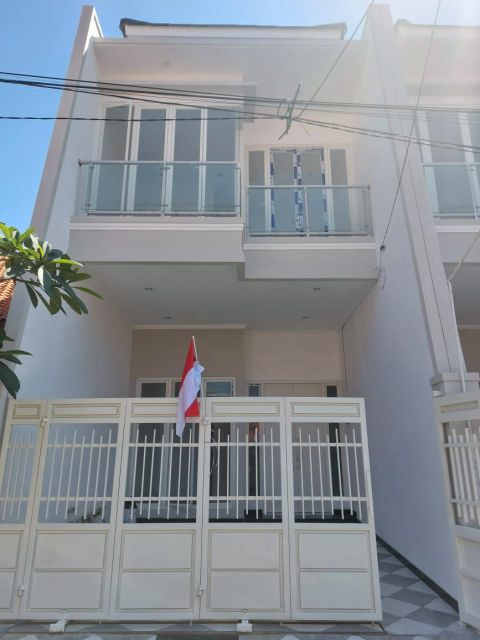 Dijual Rumah Mulyosari Utara
