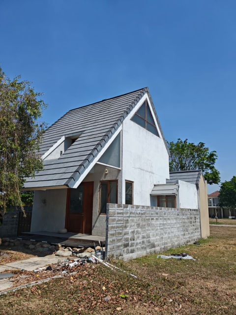 Dijual Rumah Grand Pakuwon Cluster North Victoria