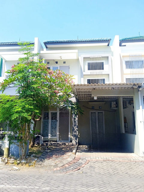 Dijual Rumah Sukolilo Dian Regency