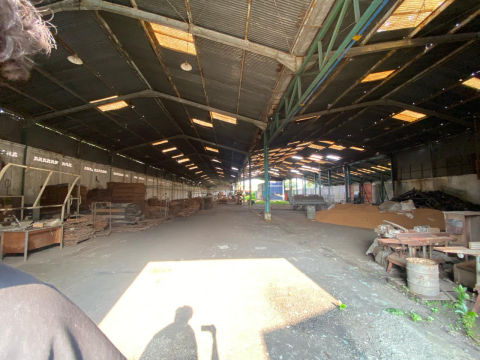 Dijual Pabrik Karoseri Singosari Malang