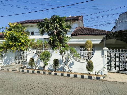 Dijual Rumah Manyar Tirtoyoso Utara