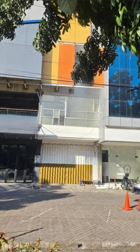 Dijual / Disewa Ruko Komersial Jalan Merr