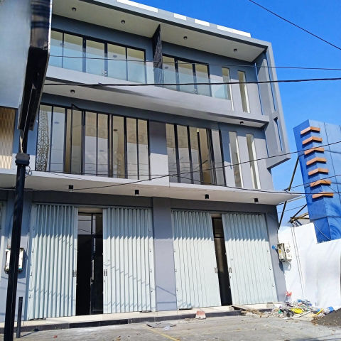 Dijual / Disewa Ruko Raya Pucang Anom Timur