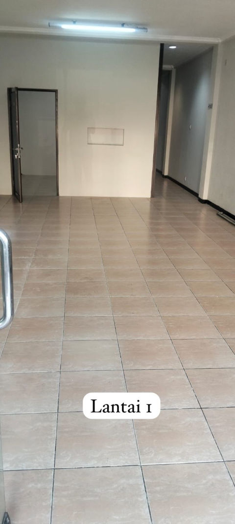 Disewa Ruko Rich Palace Jalan Mayjend Sungkono