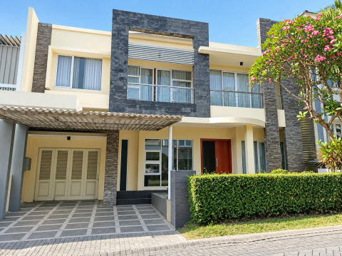 Dijual Rumah Citraland Utama Cluster Puri Sentra Raya