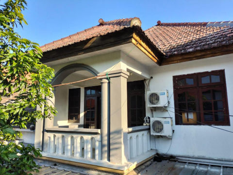 Dijual Rumah Jalan Brigjend Katamso Waru Sidoarjo