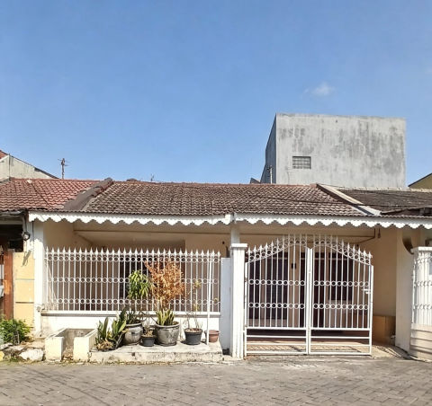 Dijual Rumah Sutorejo Tengah