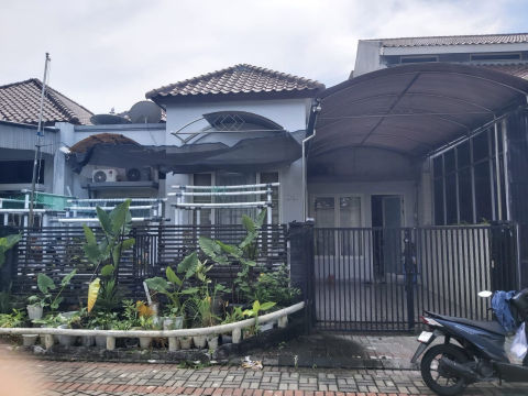 Dijual Rumah Graha Santoso
