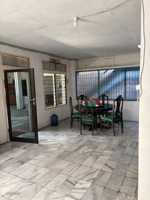 Dijual Komersial Rumah Jalan Dr. Soetomo
