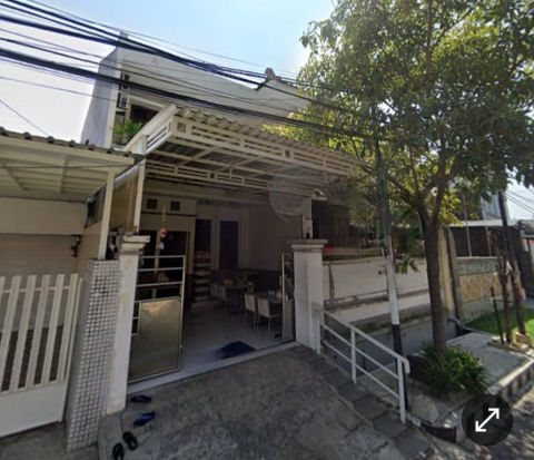 Dijual Rumah Darmo Permai Selatan