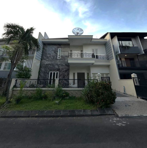 Dijual Rumah Citraland Utama Cluster Eastwood Minimalis