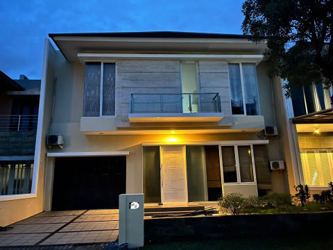 Dijual Rumah Royal Residence Cluster De Rosenburg