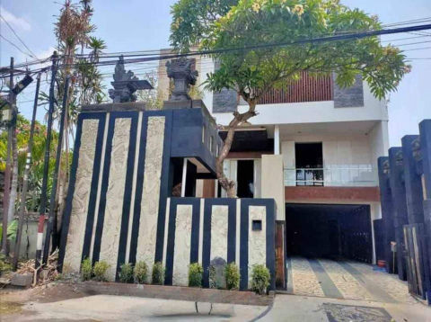 Dijual Villa Renon Denpasar