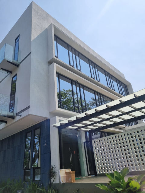 Disewa Komersial Gedung Citraland