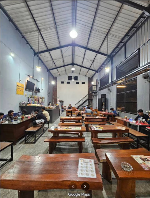 Dijual Komersial Bangunan Usaha Jalan Kutisari Utara